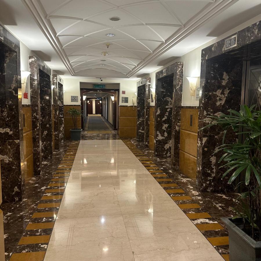 Peak Suites At Times Square — Photos 2